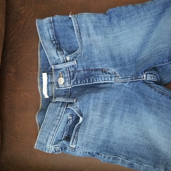 #BB - Levi's Shaping Bootcut 26.5W 27.25L - Picture 9 of 11